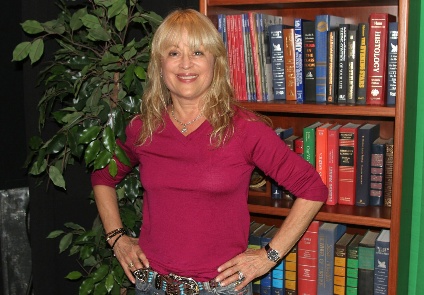 Mari Winsor Pilates guru and celebrity trainer dies at 70 AP News